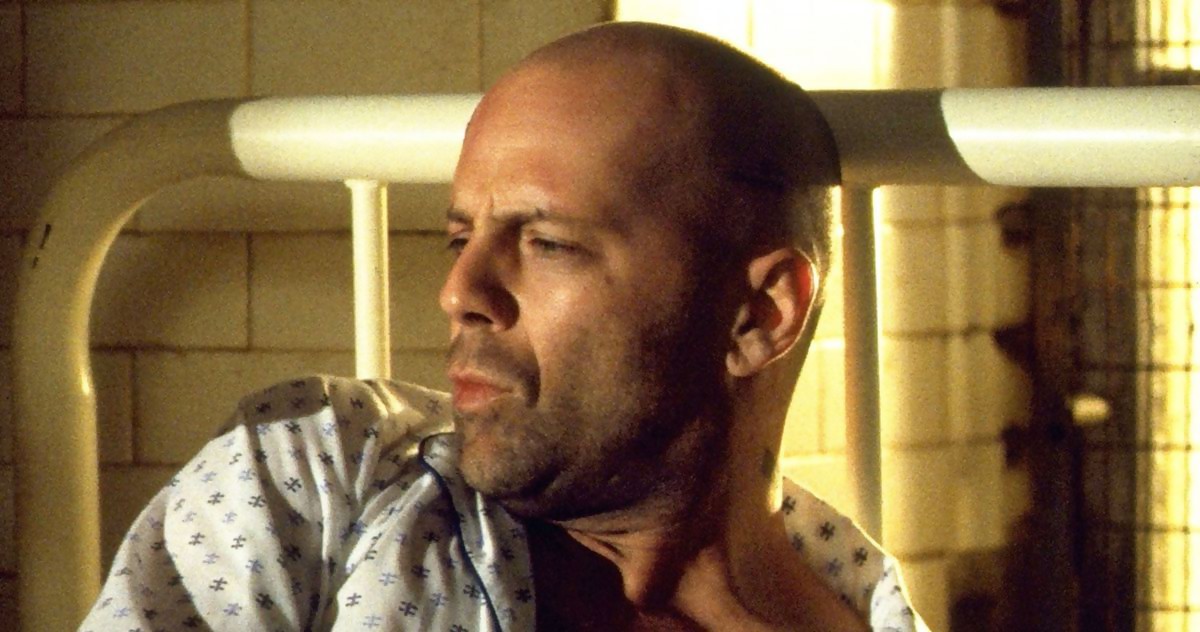 La bouche en forme de trou du cul de Bruce Willis : L'Armée des 12 singes