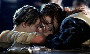 James Cameron défend la fin de Titanic 