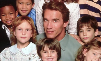 Arnold Schwarzenegger retrouve les enfants d'Un Flic à La Maternelle, 30 ans après