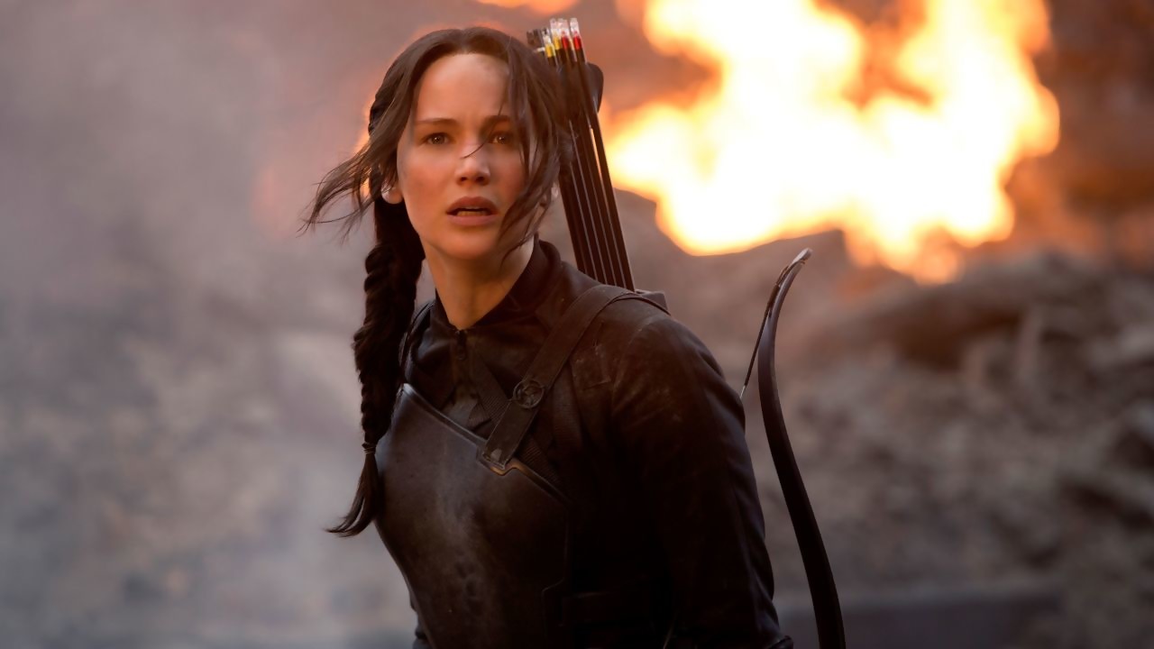 Jennifer Lawrence prétend qu'elle est la première femme star d'un film d'action. Vraiment ?